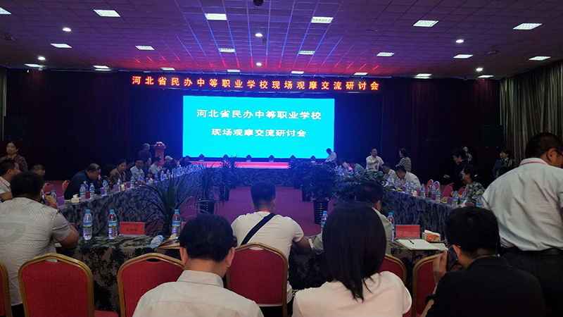 加强校际交流�Q�共�?j��)学校发�? src=