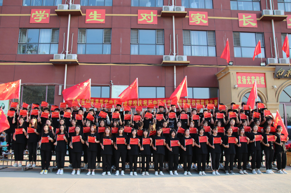 唱响�U�色旋律 心随���国��N��