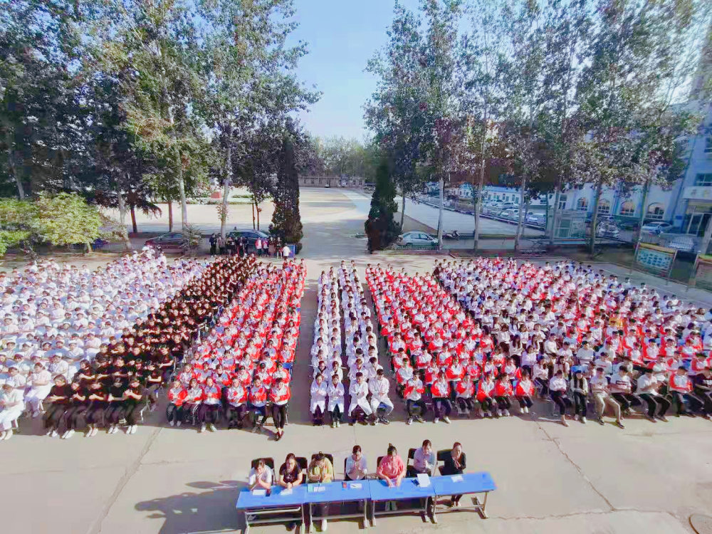 唱响�U�色旋律 心随���国��N��