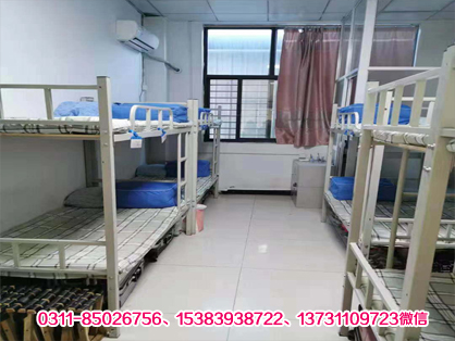 女生八h宿舍囄.jpg
