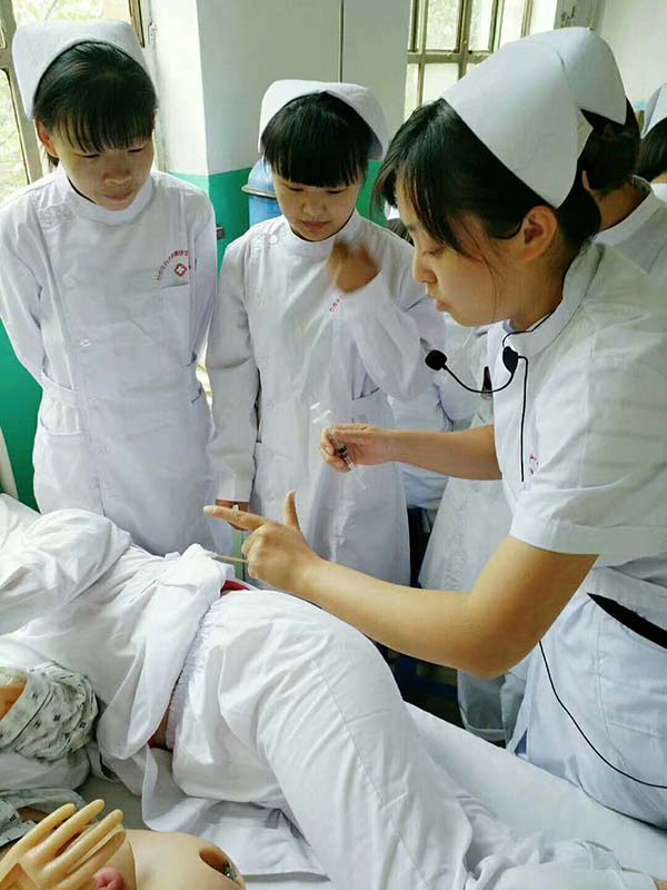 石家莊白求恩醫(yī)學(xué)院護(hù)理實(shí)踐課